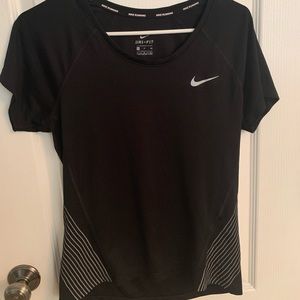 Nike Running Shirt Women’s Small